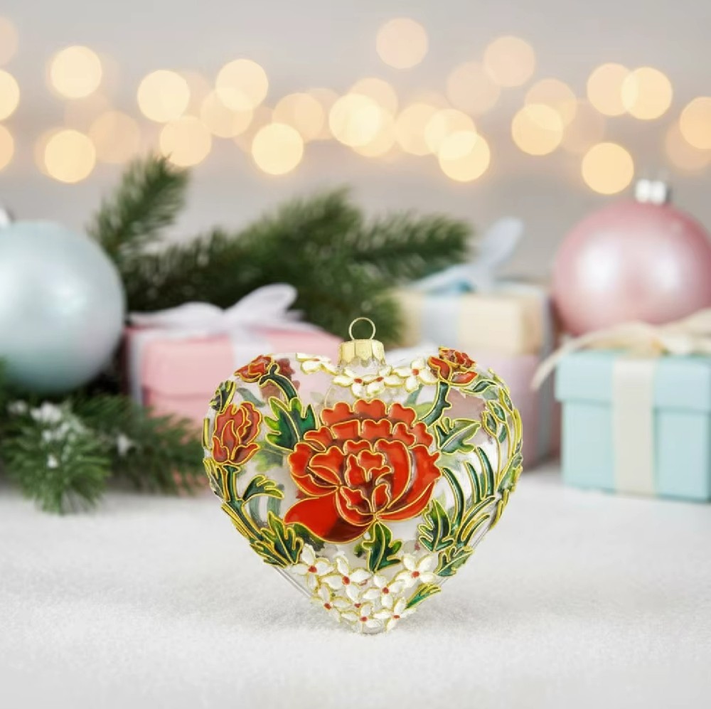 Heart-shaped floral theme